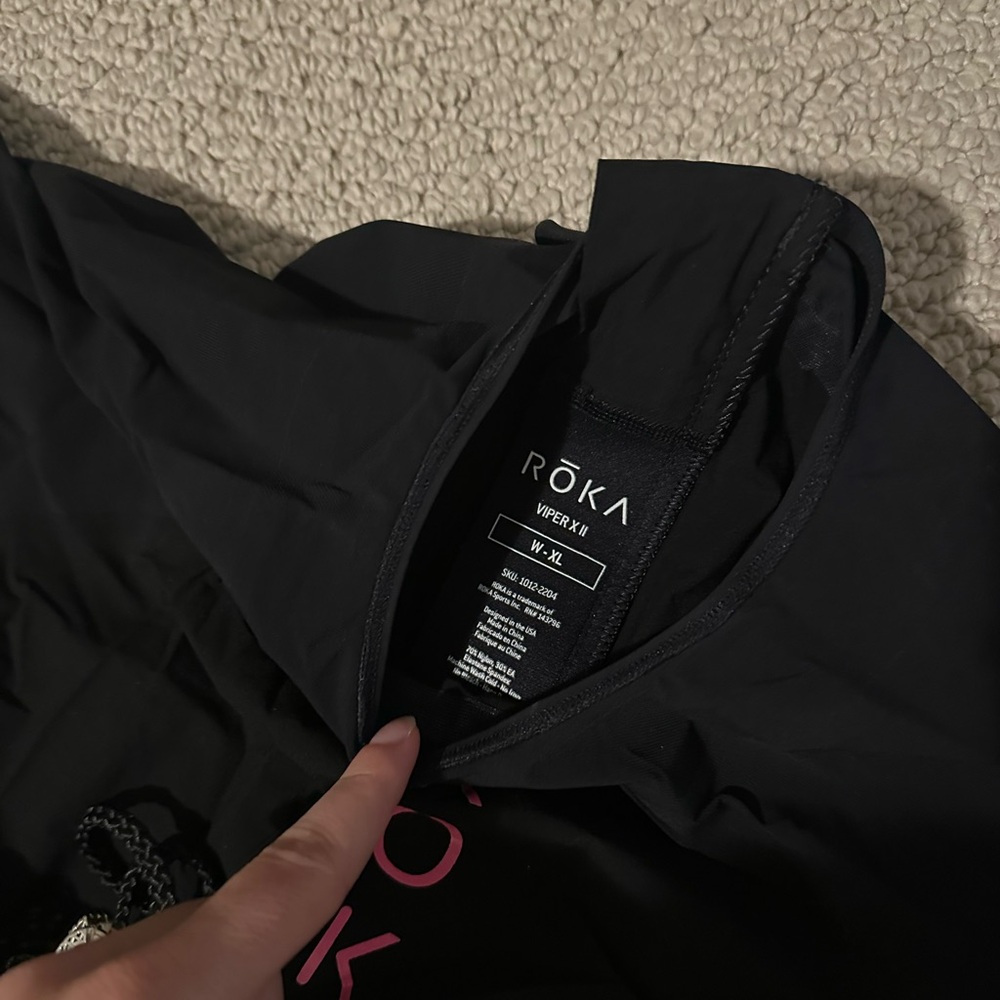 WOMEN'S ROKA VIPER X2 SWIMSKIN - SHORT SLEEVE - Picture 2 of 4